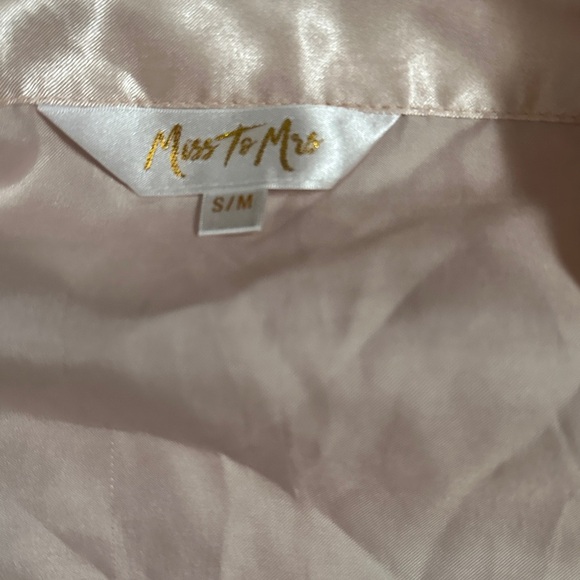 Miss to Mrs. Bridal Accessories - Picture 12 of 13